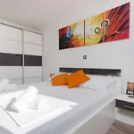 Of Murter, Three Bedroom Apartamento *