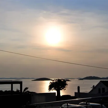 Of Murter, Three Bedroom דירה מורטר