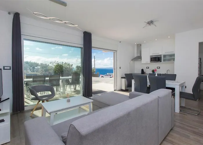 Of Murter, Three Bedroom 公寓