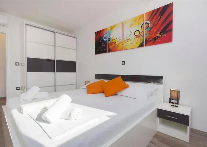 Of Murter, Three Bedroom דירה *