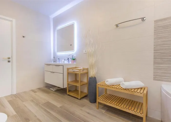 Of Murter, Three Bedroom مورتير