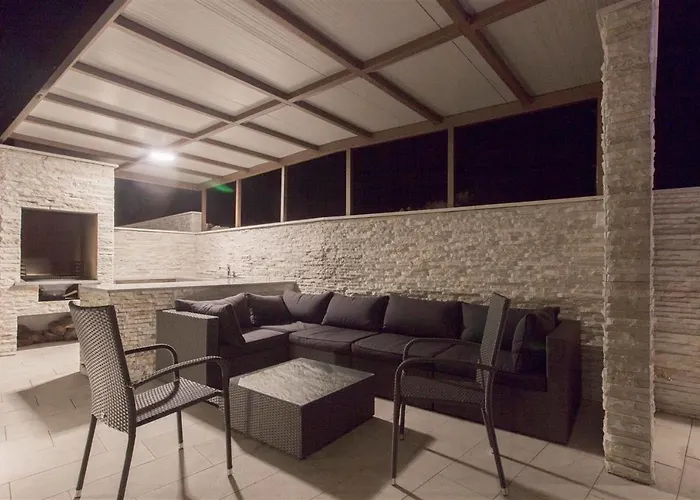 Of Murter, Three Bedroom 穆泰尔岛